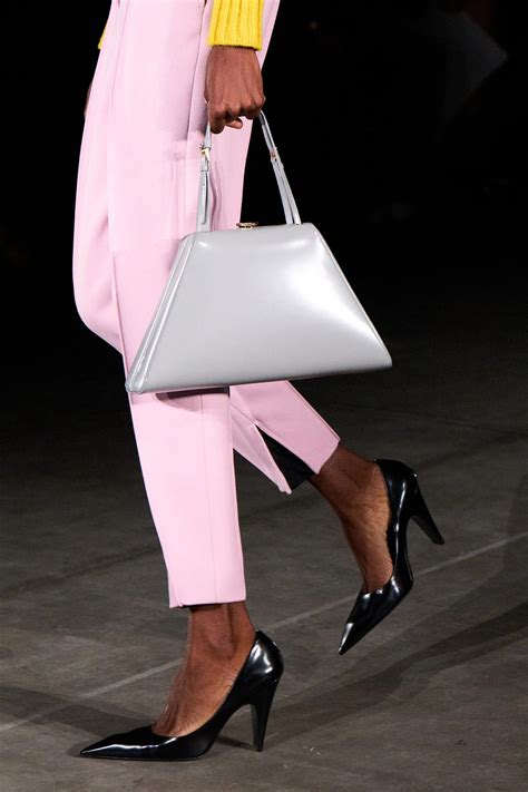 prada decollete nere